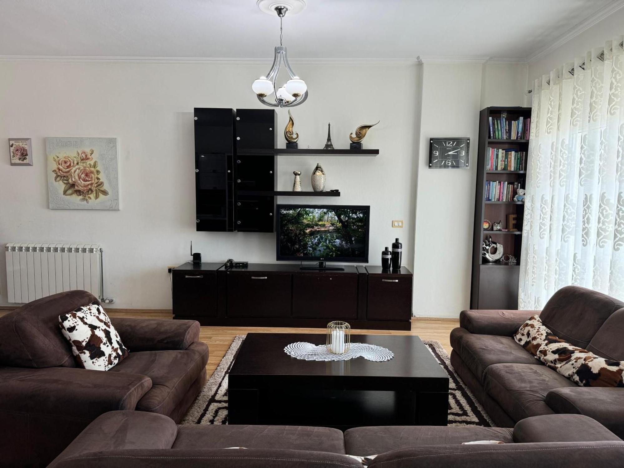 Spacious & Cozy Family Apt Near Xibraku Resort Tirana Exterior foto